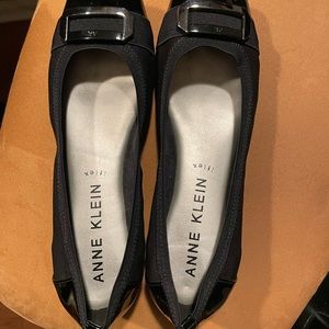 Anne Klein Uplift Ballet Flat size 11. Brand new  cannot wear due to foot issues